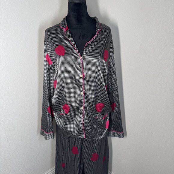 Victorias Secret L/G Black & White Houndstooth Pajama Set With Pink Heart Accent - Picture 4 of 9
